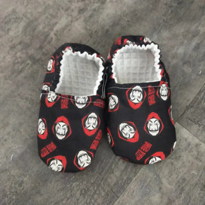 CHAUSSONS BEBE VERSION ETE ET SEMELLE EN ALCANTARA ( CUIR ARTIFICIEL)