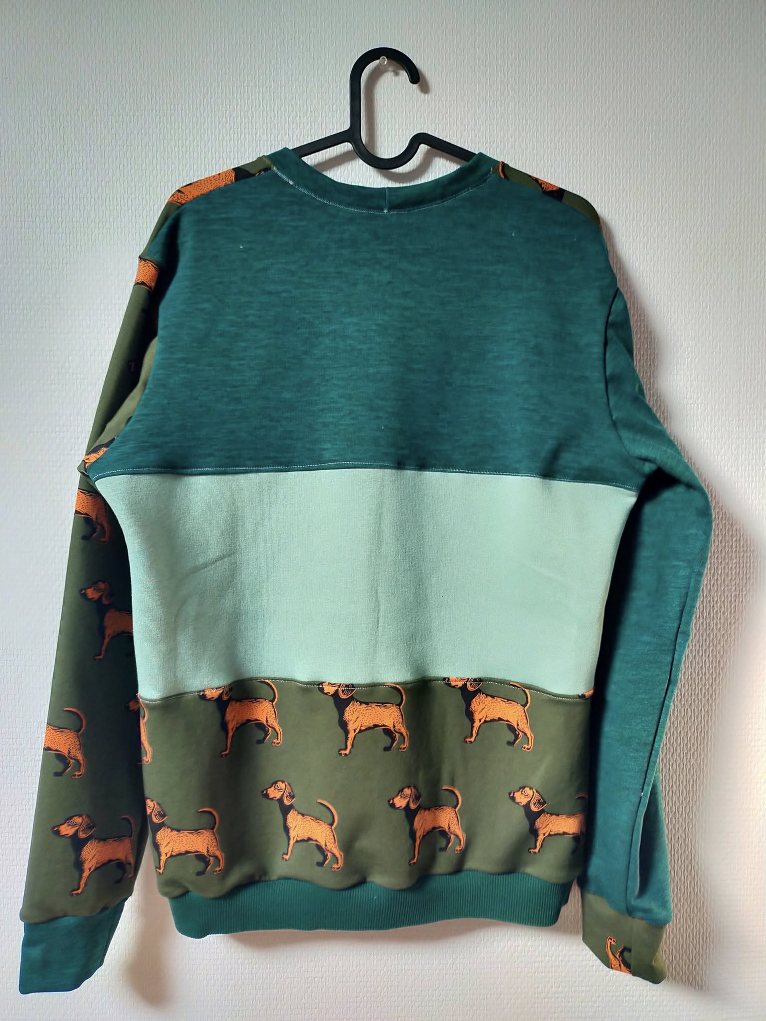 SWEAT TAILLE M UPCYCLING