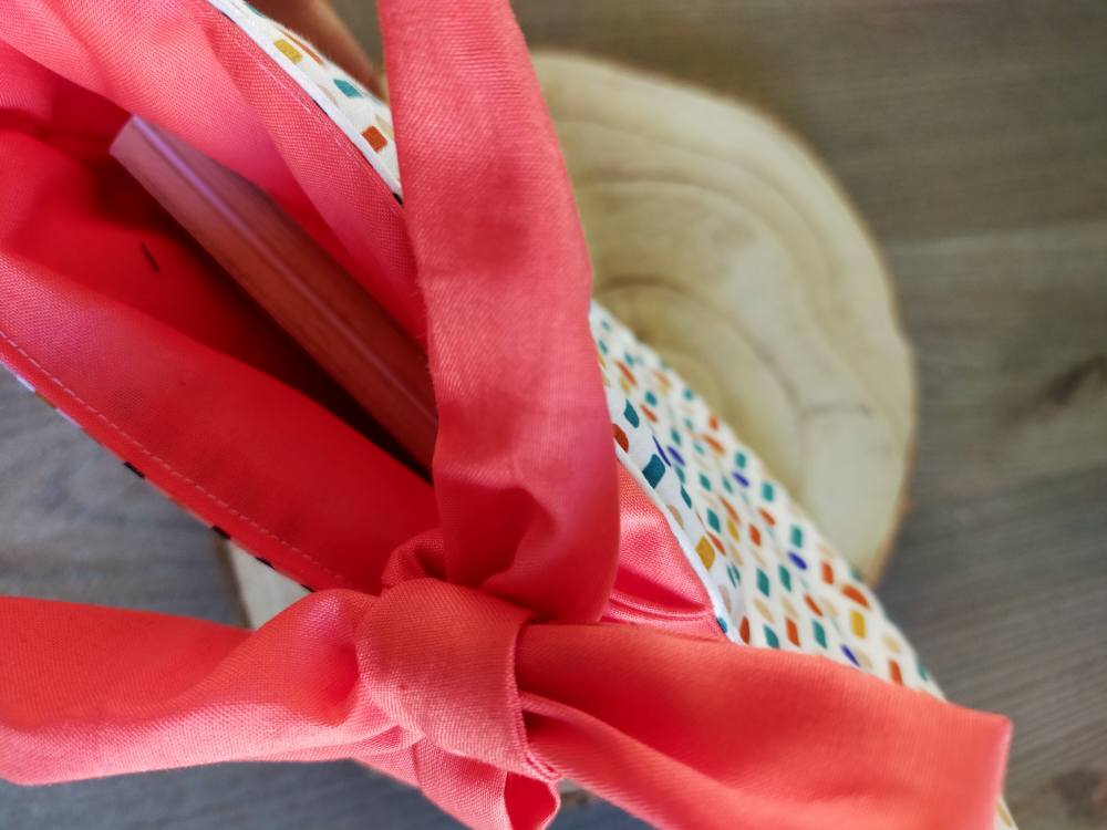 POCHETTE DE PROTECTION A LIVRE
