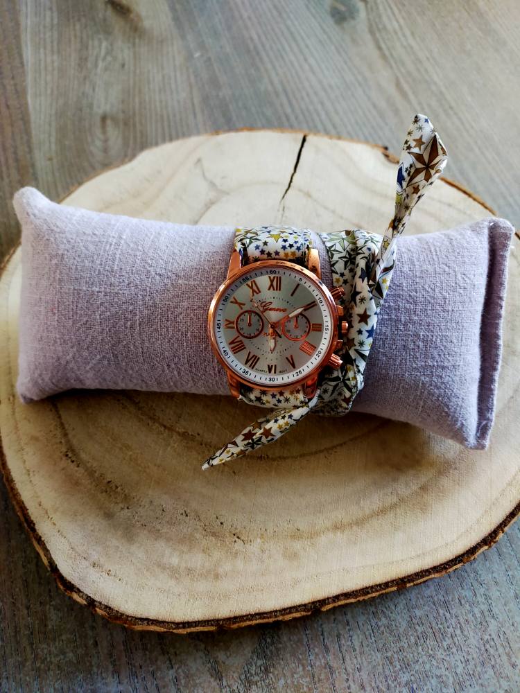MONTRE BRACELET EN TISSU A NOUER