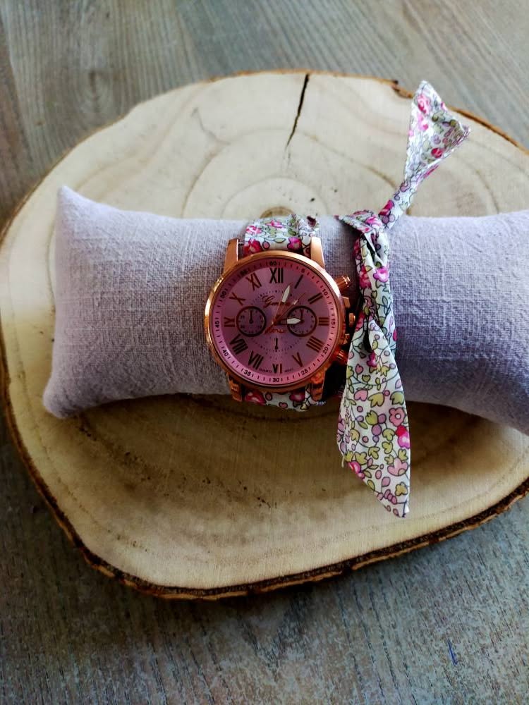 MONTRE BRACELET EN TISSU A NOUER